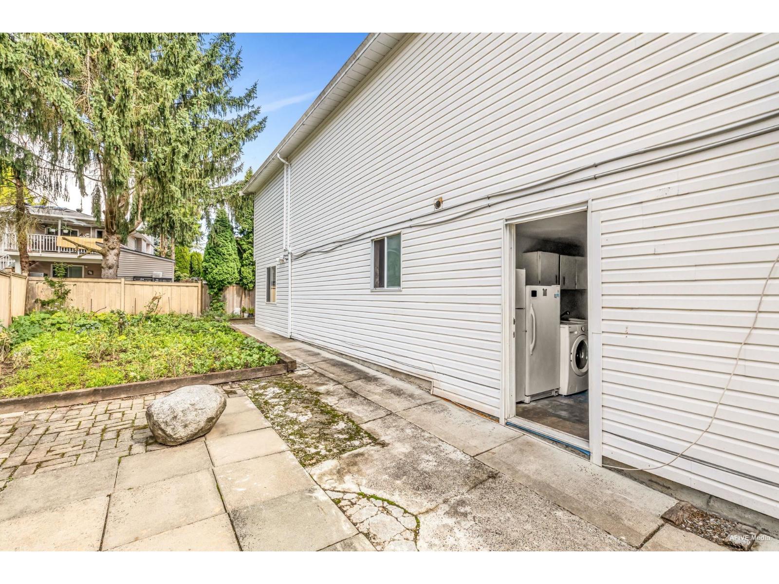 9087 144 STREET, Surrey