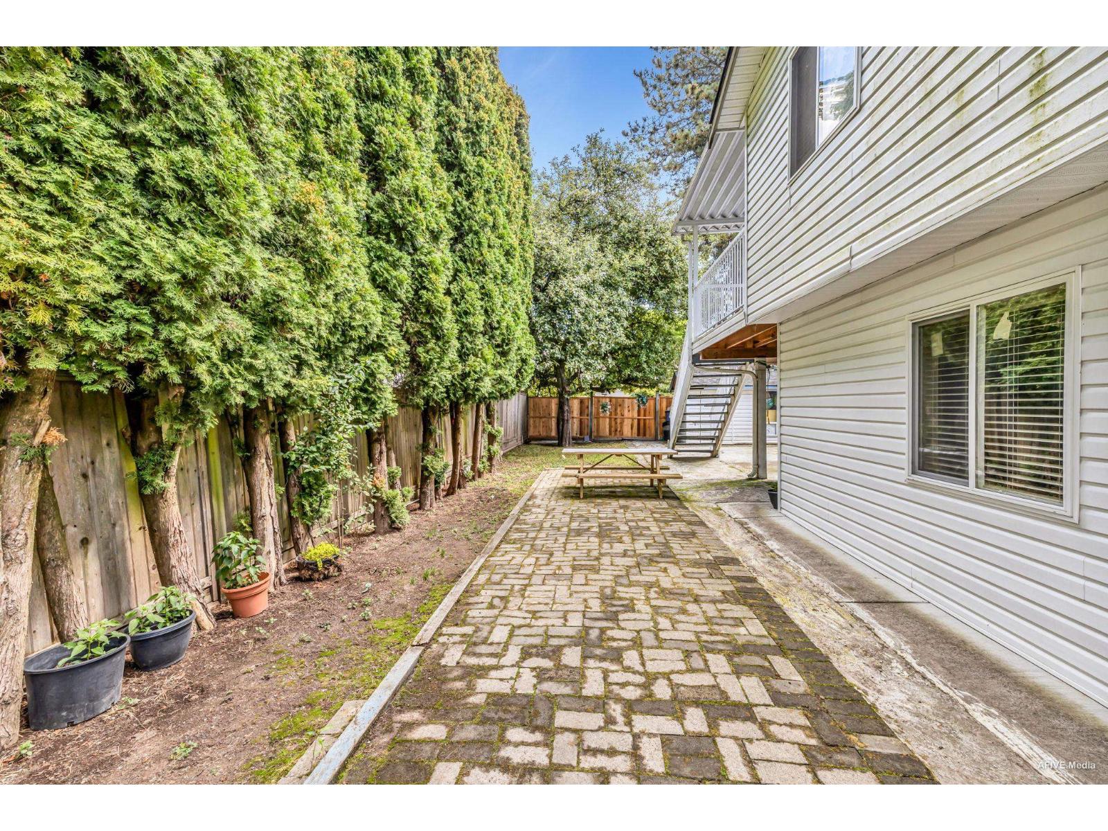 9087 144 STREET, Surrey