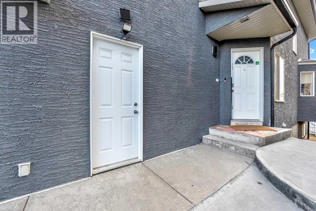 Single Family House for Sale in  Tarawood Place NE Taradale Calgary 