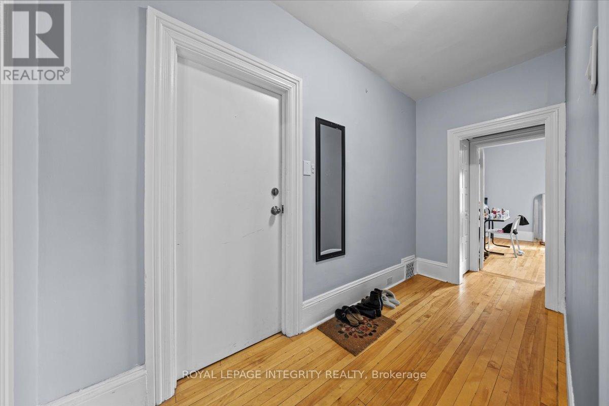 279 SOMERSET STREET E - 17