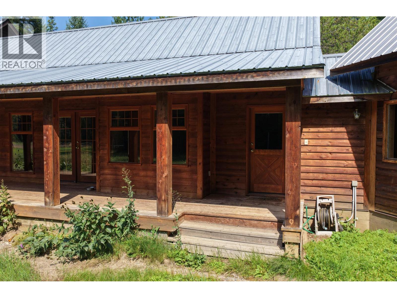 152 Talbot Road - 13