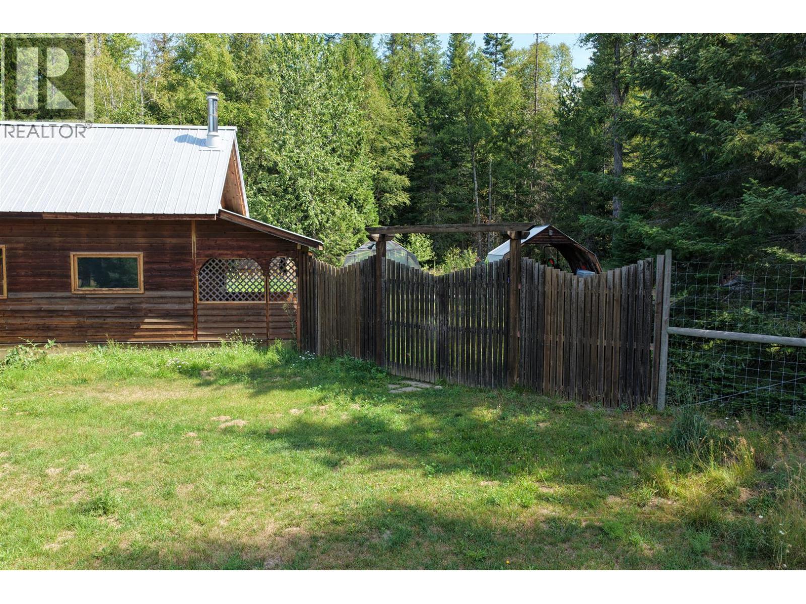 152 Talbot Road - 12