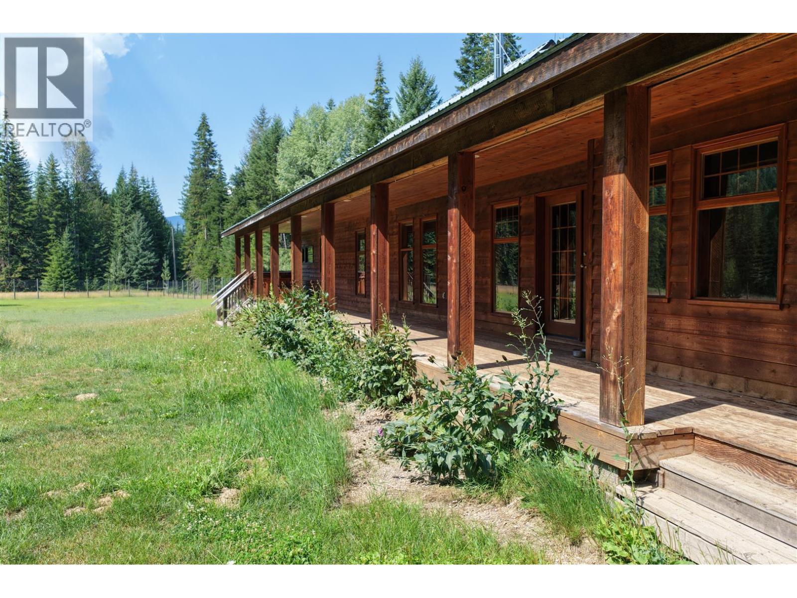 152 TALBOT ROAD - 14