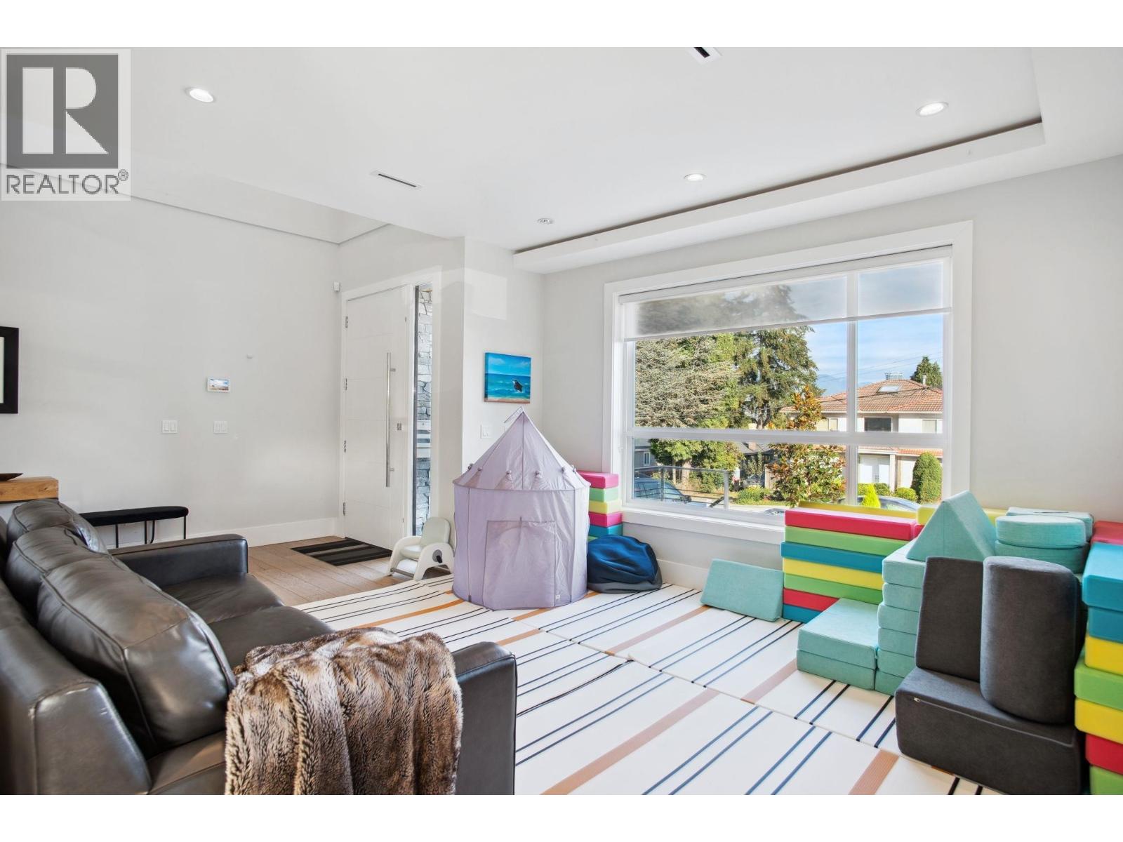 5030 HARDWICK STREET, Burnaby