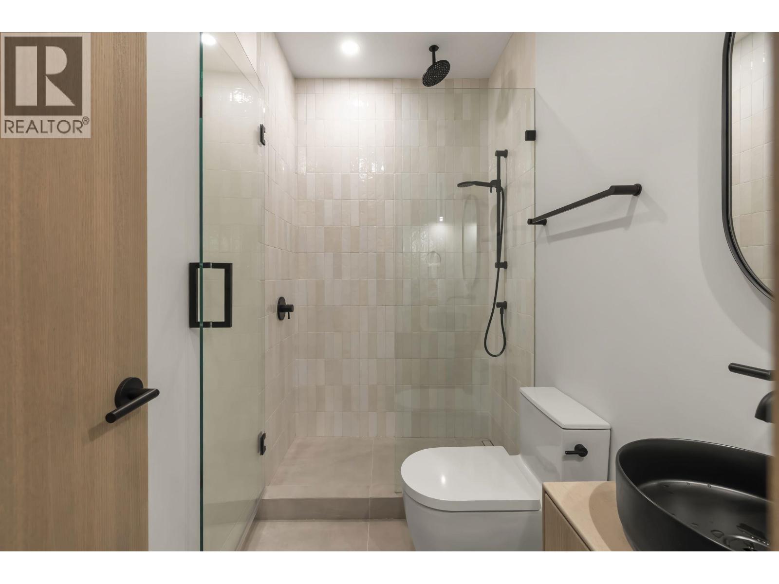 1066 FULTON AVENUE, West Vancouver