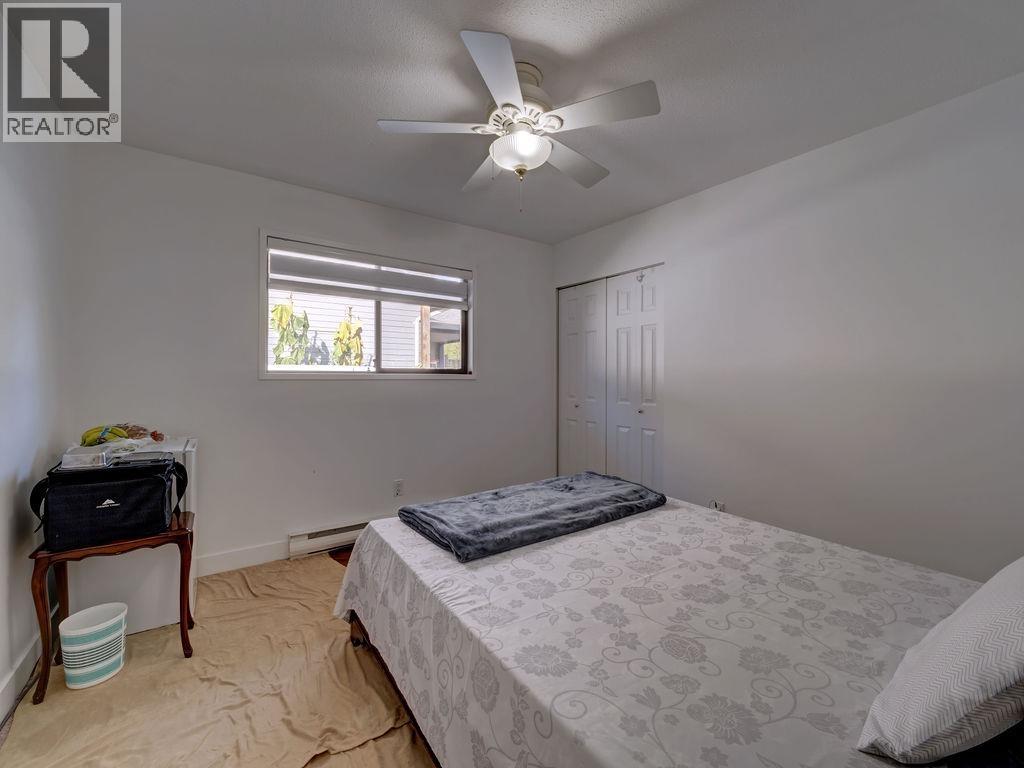 776 SEACOT WAY, Gibsons