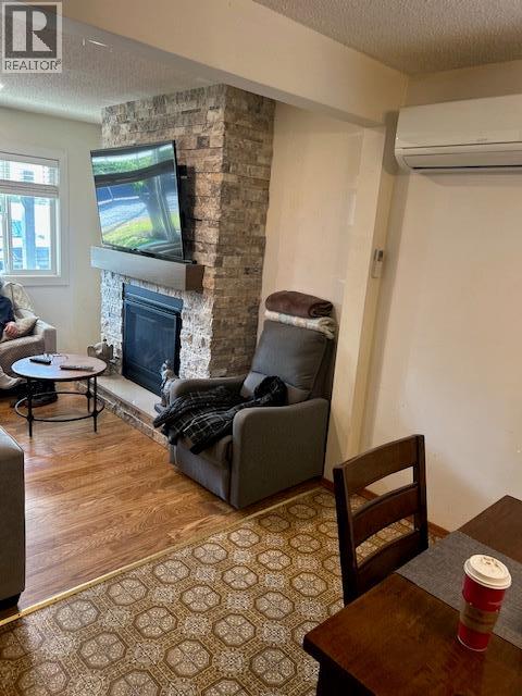  3537 Lakeshore Road, Kelowna