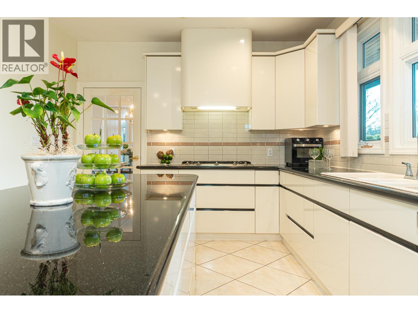 6787 MONTGOMERY STREET, Vancouver