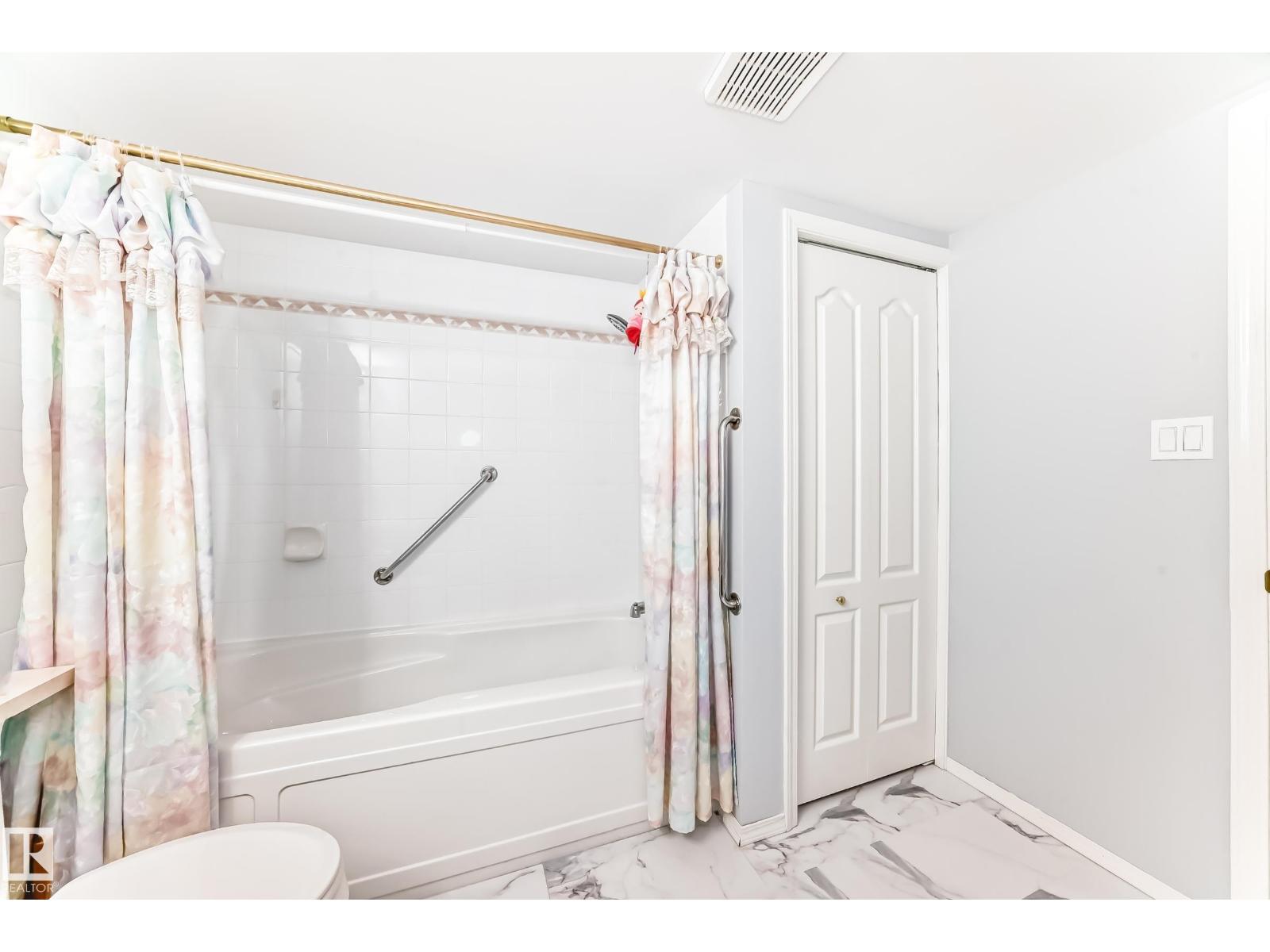 #302 13450 114 AV NW, Edmonton