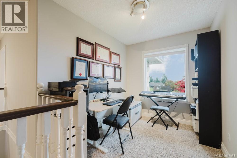 2310 Francis View Dr, View Royal