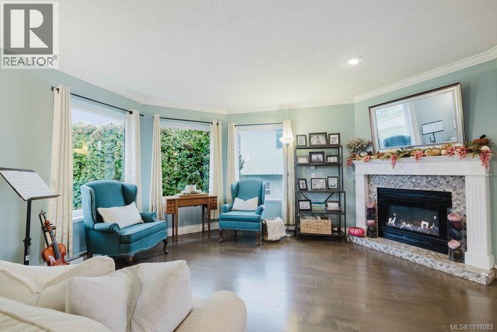 2310 Francis View Dr, View Royal