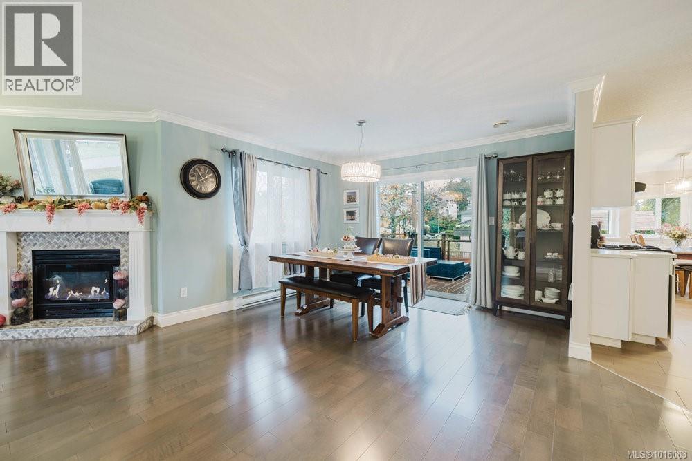 2310 Francis View Dr, View Royal