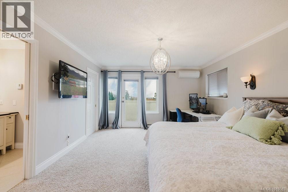 2310 Francis View Dr, View Royal