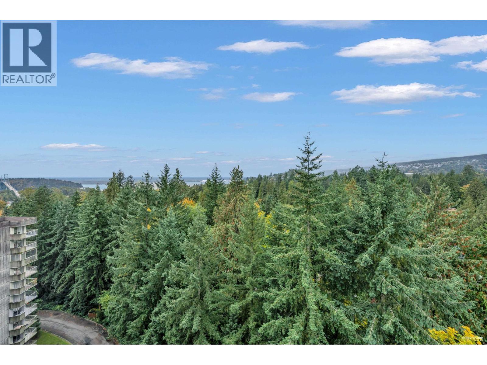 1602 2016 FULLERTON AVENUE, North Vancouver