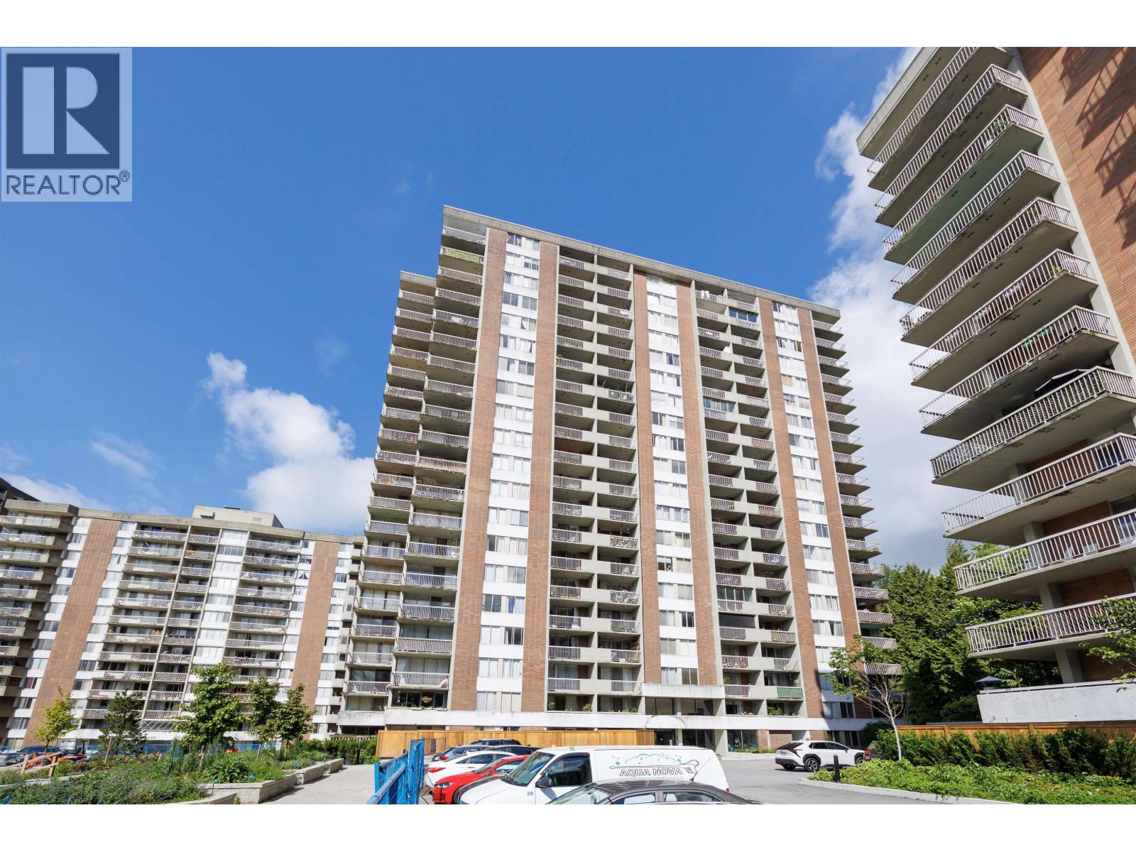 1602 2016 FULLERTON AVENUE, North Vancouver