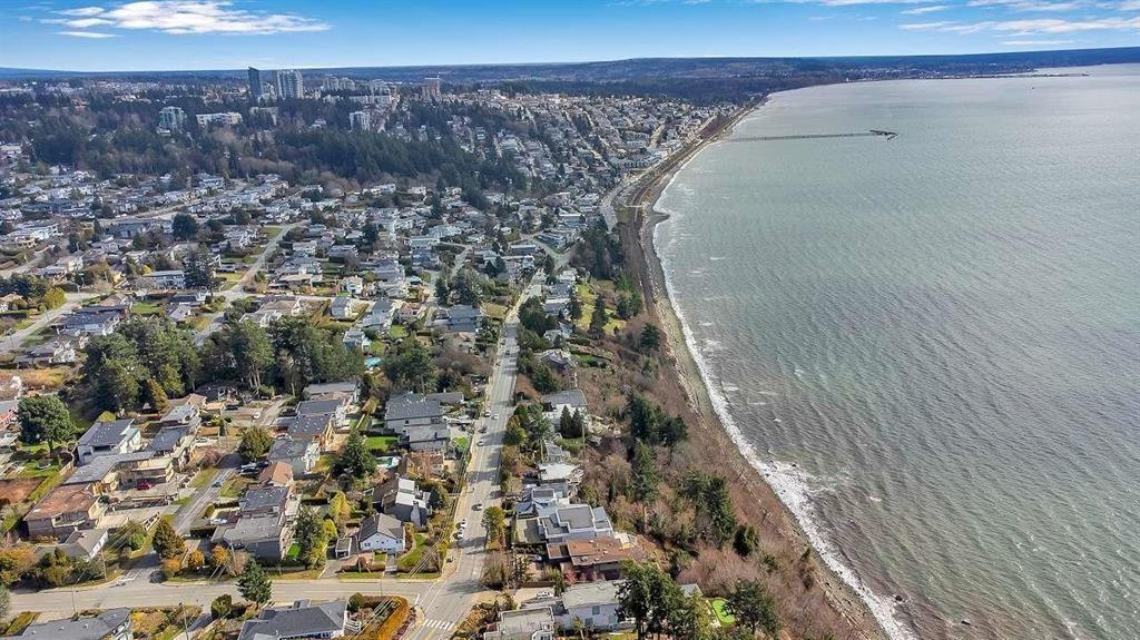 13915 BLACKBURN AVENUE, White Rock