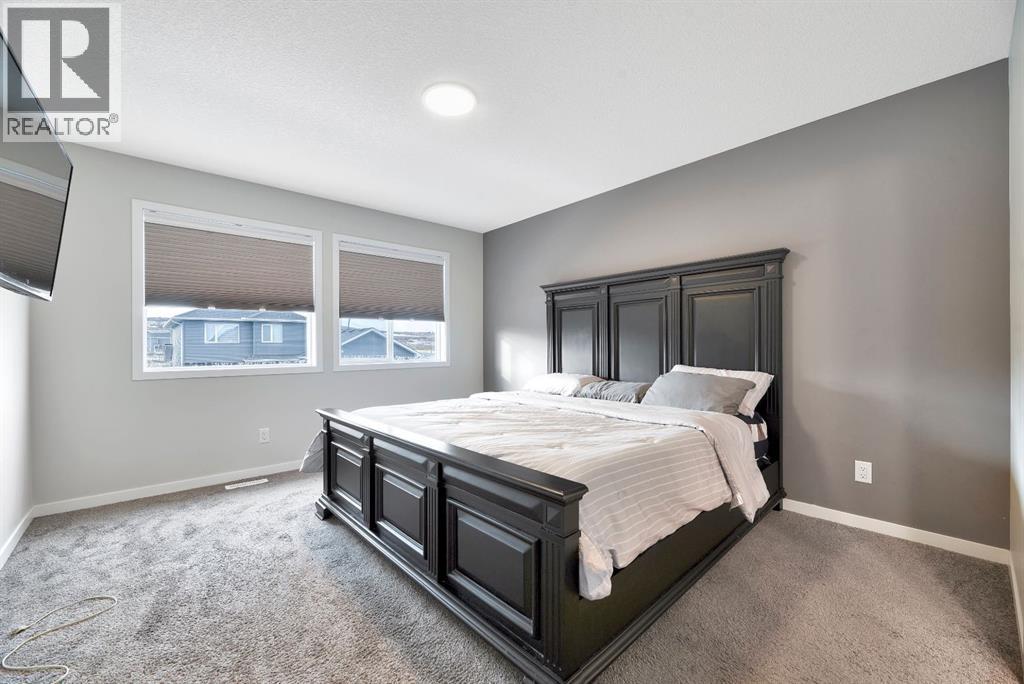 Single Family House for Sale in  Creekside Grove SW Pine Creek Calgary 
