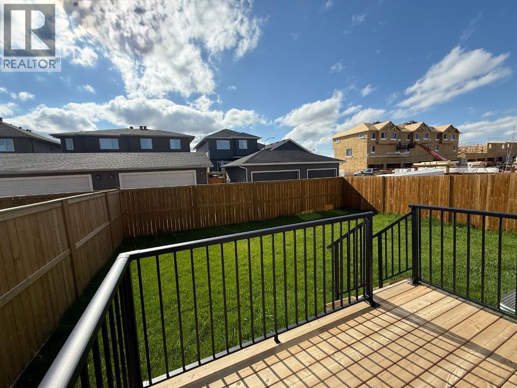 Single Family House for Sale in  Creekside Grove SW Pine Creek Calgary 