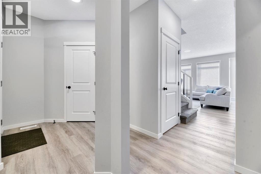 Single Family House for Sale in  Creekside Grove SW Pine Creek Calgary 