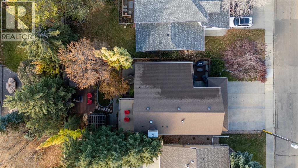 Single Family House for Sale in  A Avenue Mountview Red Deer 