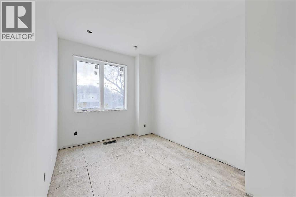 Single Family House for Sale in   Avenue NW Mount Pleasant Calgary 