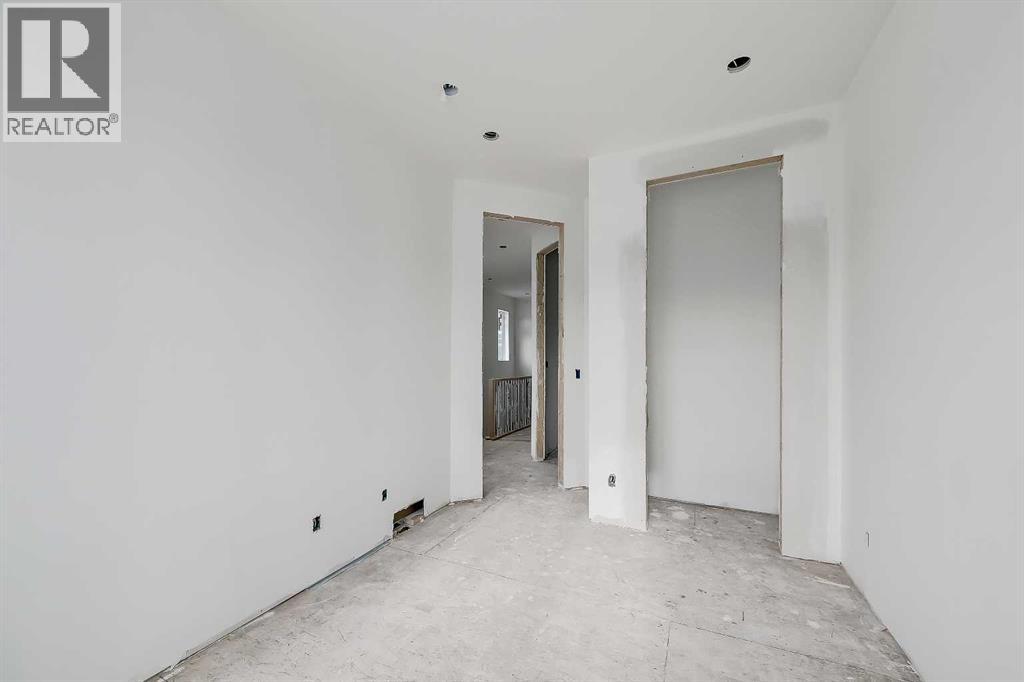 Single Family House for Sale in   Avenue NW Mount Pleasant Calgary 