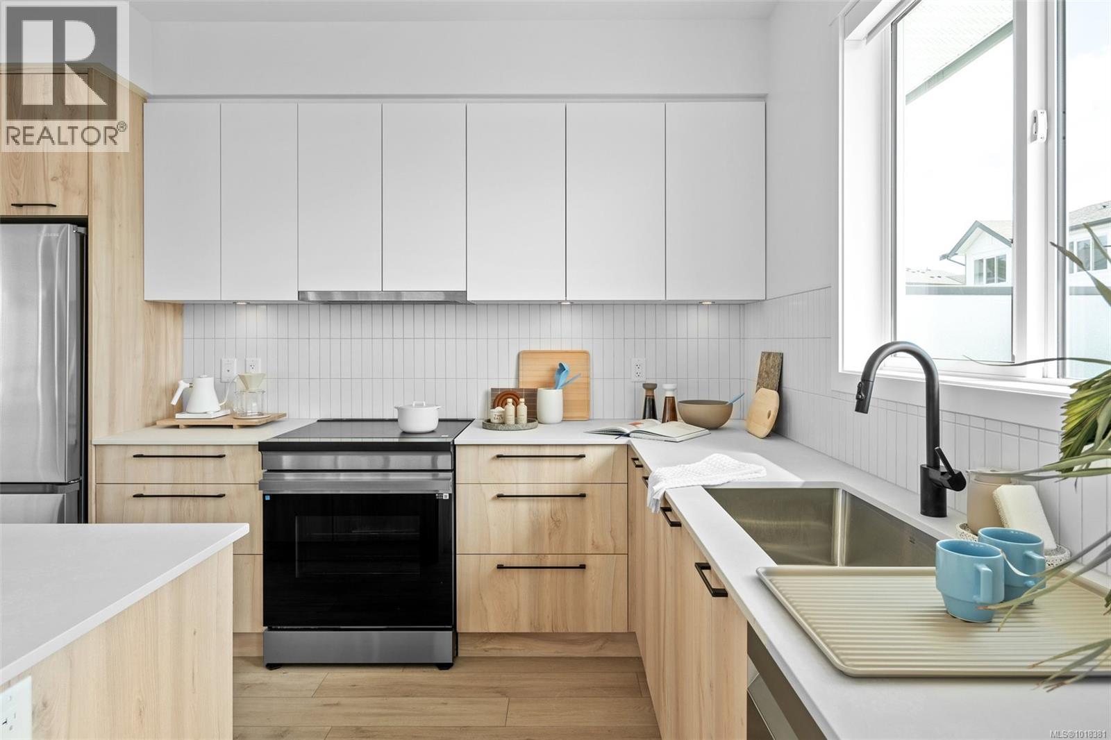 #108 368 TRADEWINDS AVE - 7