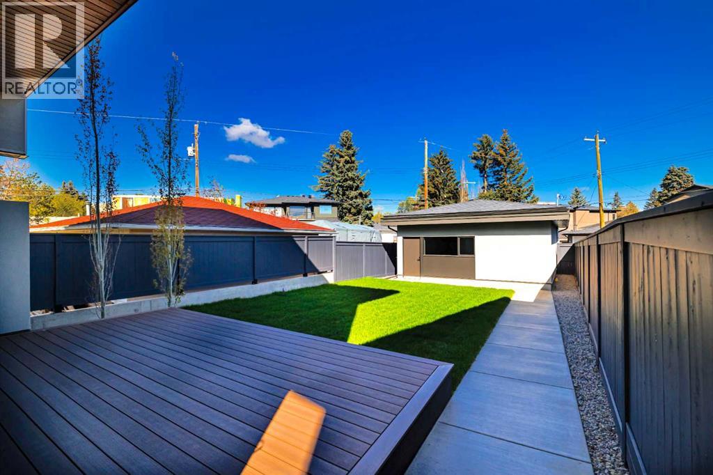 Single Family House for Sale in D Willow Crescent SW Spruce Cliff Calgary 