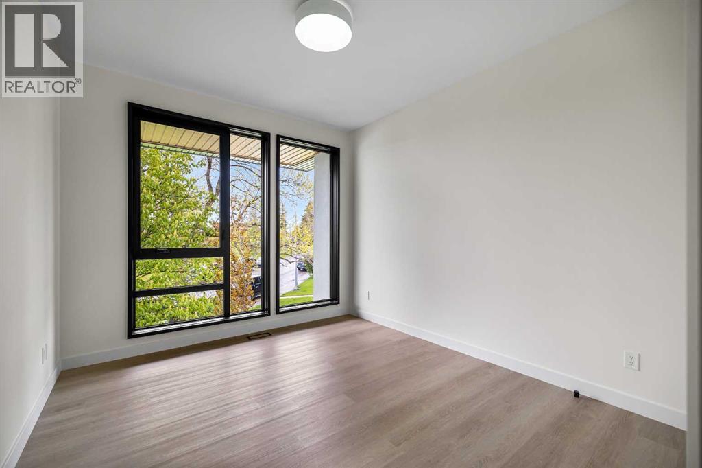 Single Family House for Sale in D Willow Crescent SW Spruce Cliff Calgary 