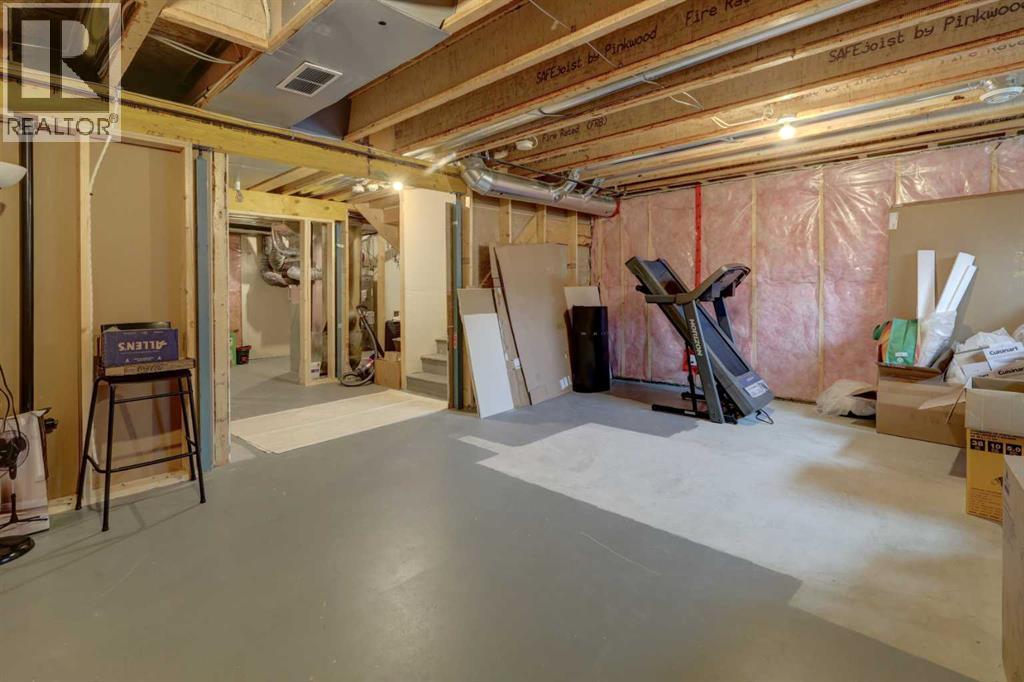 Single Family House for Sale in  Nolancrest Green NW Nolan Hill Calgary 