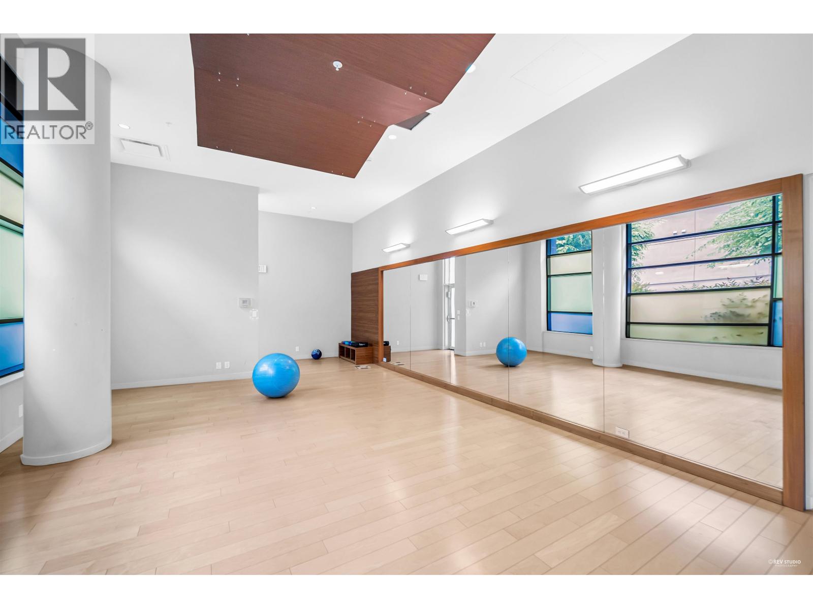 #1012-7733 FIRBRIDGE Way, Richmond