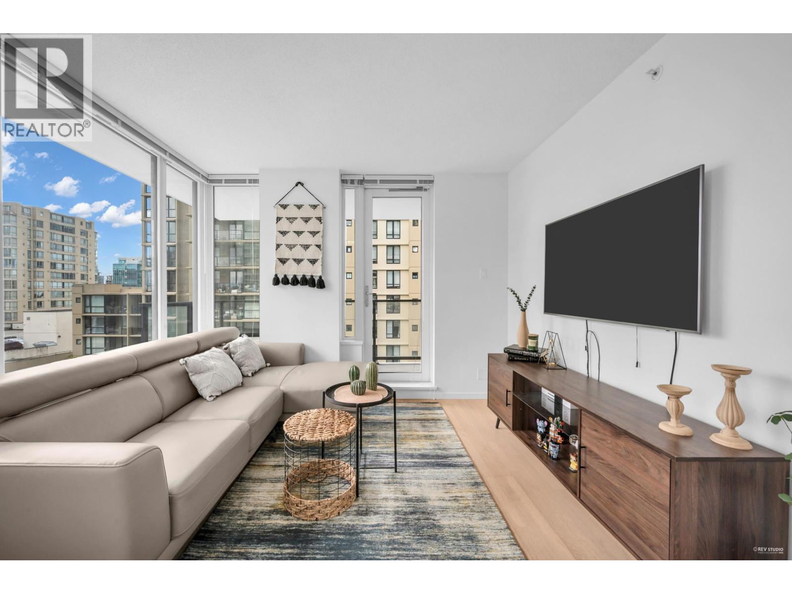 #1012-7733 FIRBRIDGE Way, Richmond