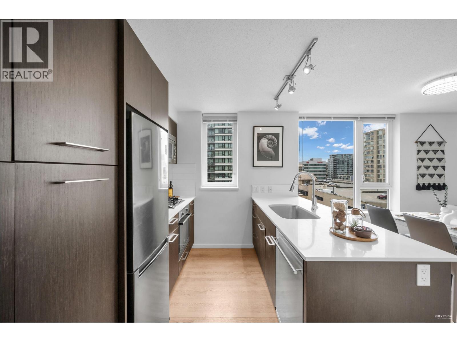 #1012-7733 FIRBRIDGE Way, Richmond