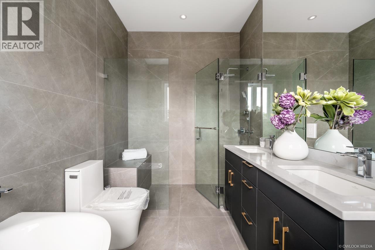 10791 ASHCROFT Avenue, Richmond