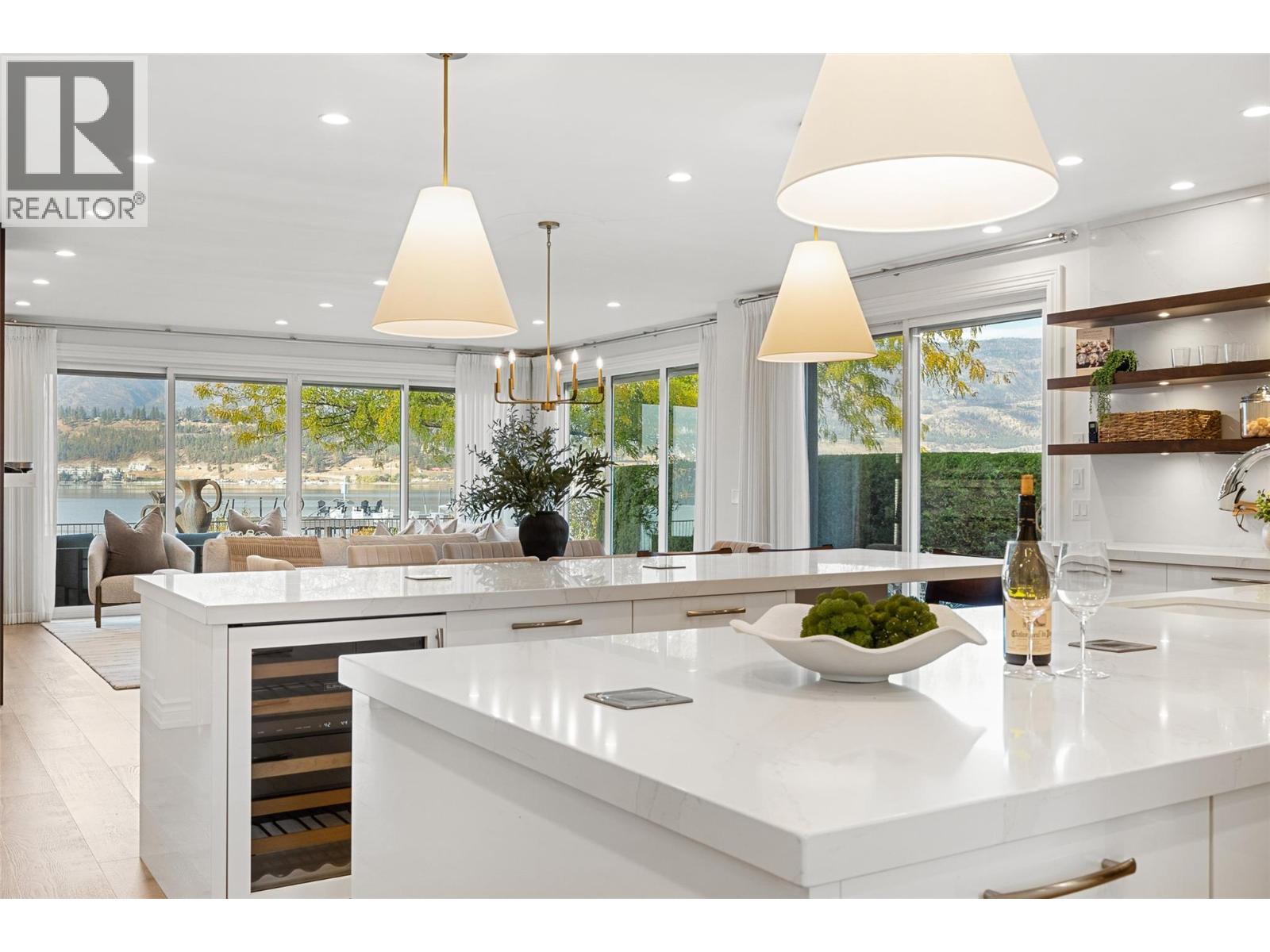 9 2368 Abbott Street, Kelowna