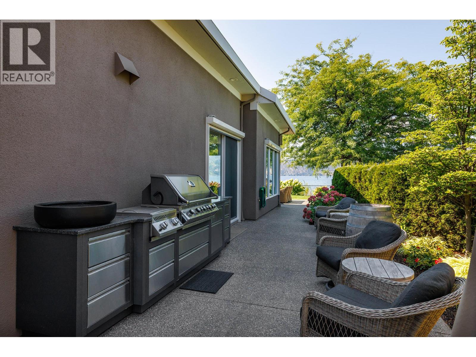 9 2368 Abbott Street, Kelowna