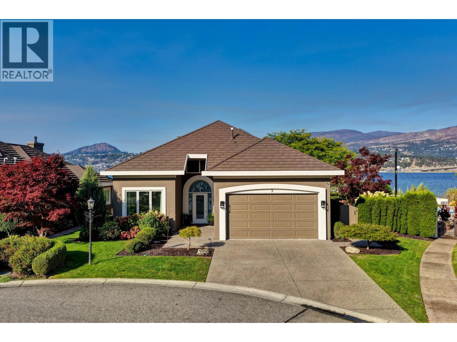 9 2368 Abbott Street, Kelowna