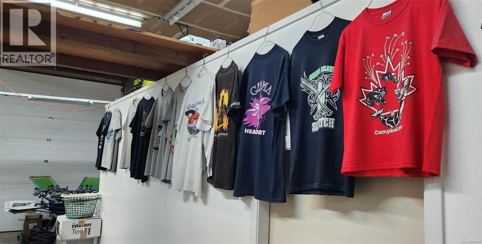 1690 Maple St, Campbell River