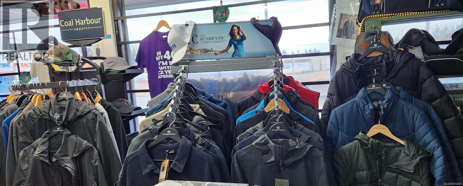 1690 Maple St, Campbell River