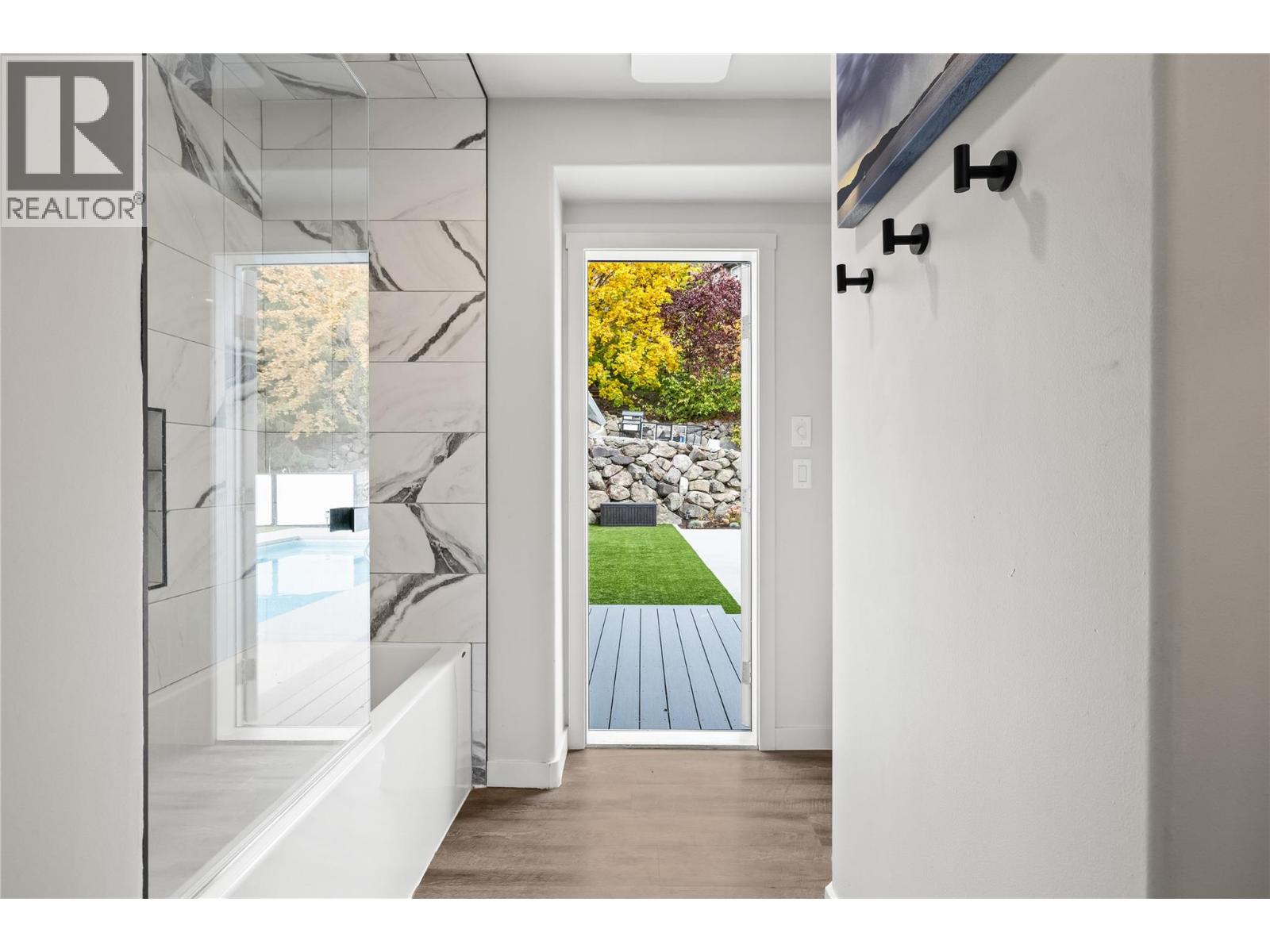  2336 Shannon Woods Drive, West Kelowna