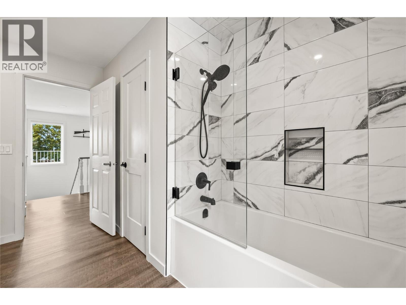  2336 Shannon Woods Drive, West Kelowna