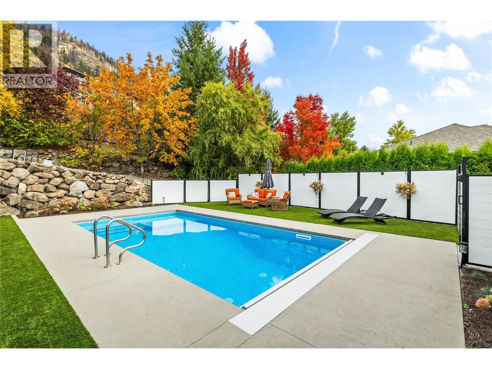  2336 Shannon Woods Drive, West Kelowna