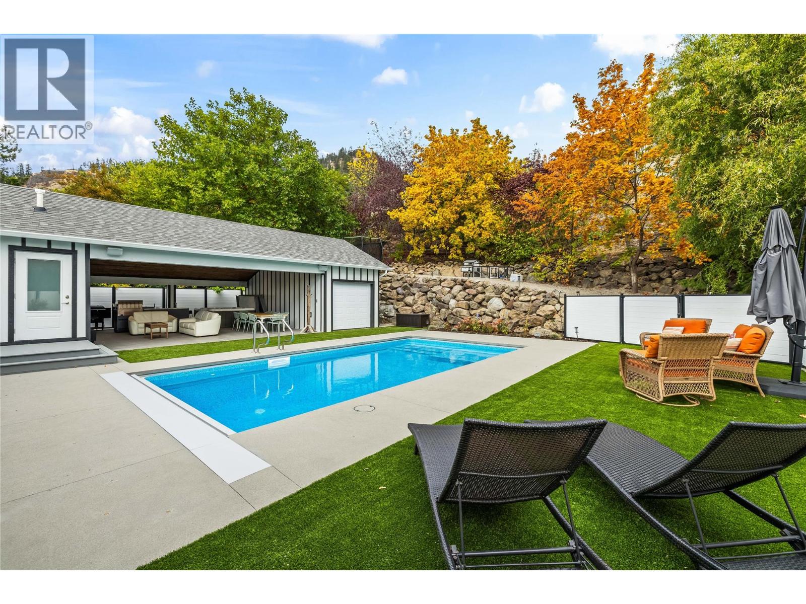  2336 Shannon Woods Drive, West Kelowna