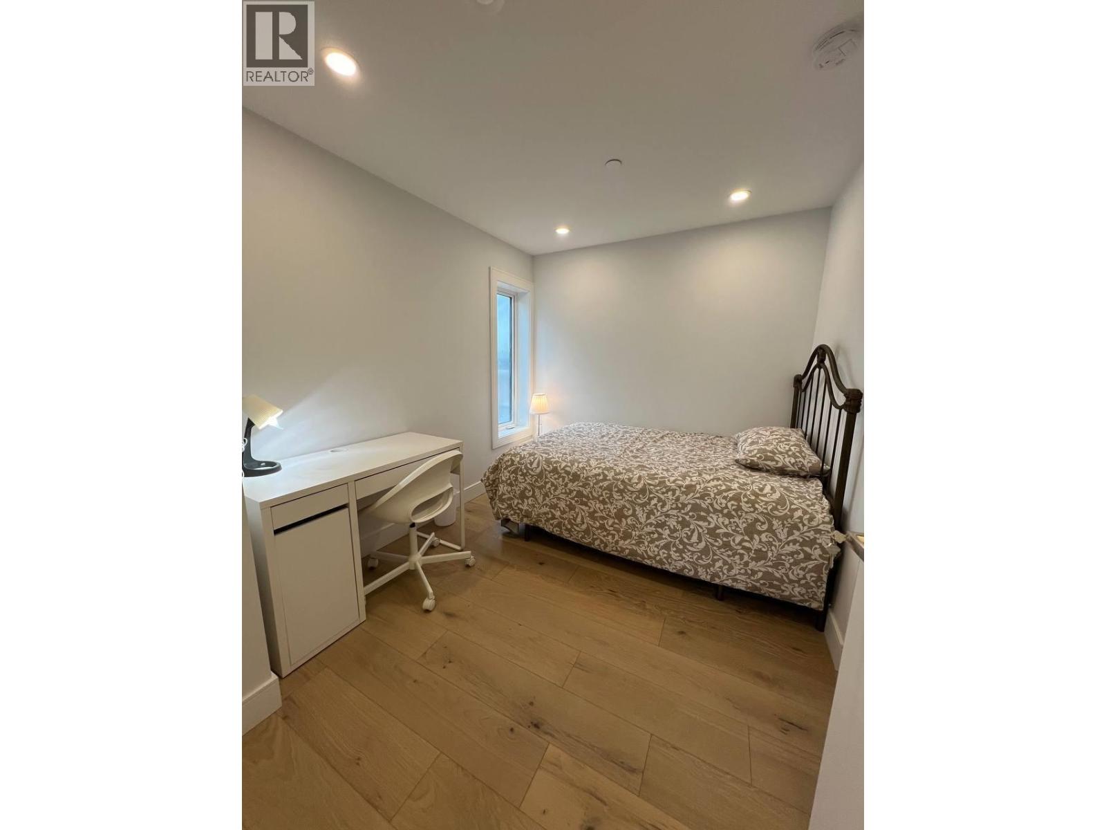 2885 E GEORGIA STREET, Vancouver