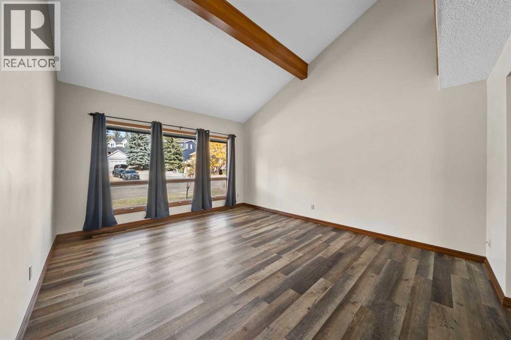 Single Family House for Sale in  Strathlorne Crescent SW Strathcona Park Calgary 