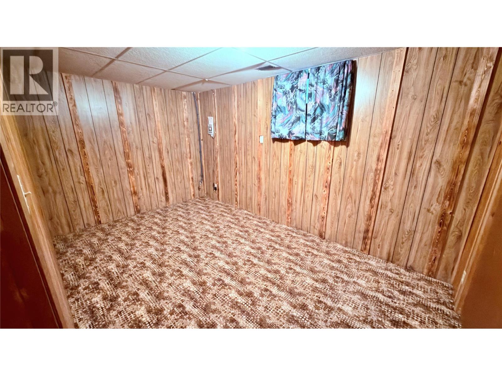 431 Hartland Avenue, Midway