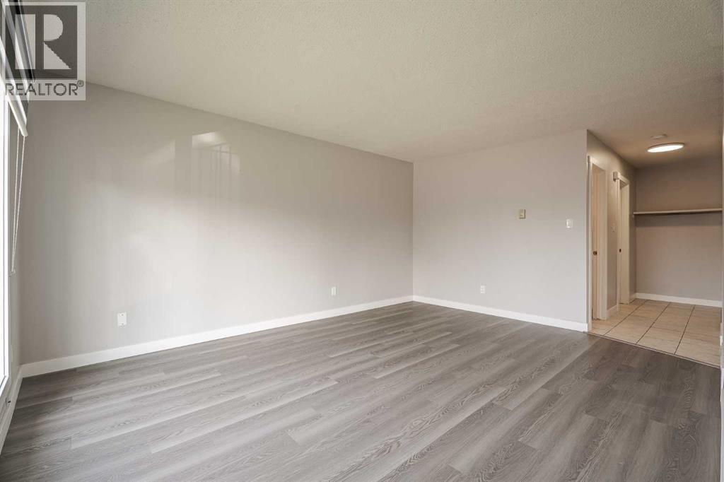 Multi-family House Bi-level for Sale in  Sabrina Road SW Southwood Calgary 