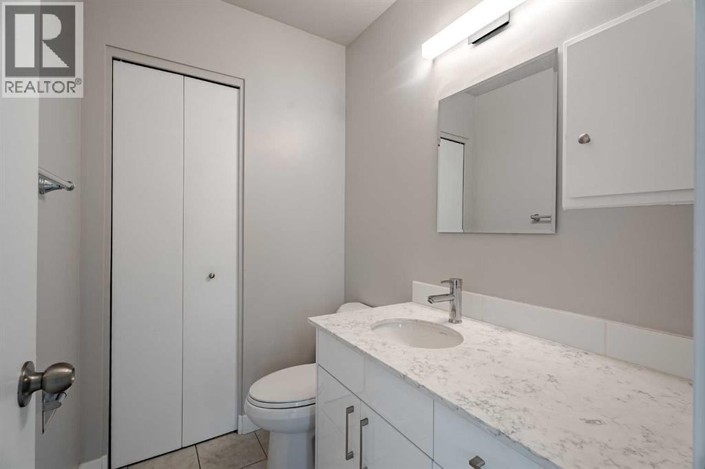 Multi-family House Bi-level for Sale in  Sabrina Road SW Southwood Calgary 