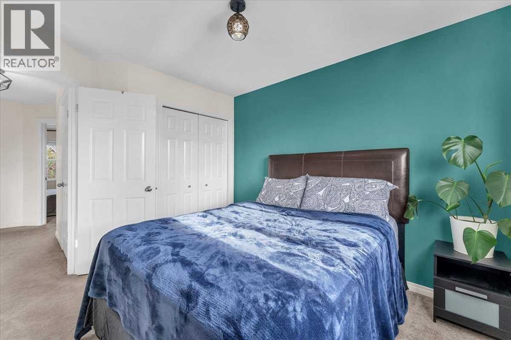 Single Family House for Sale in  Tuscany Ridge Terrace NW Tuscany Calgary 