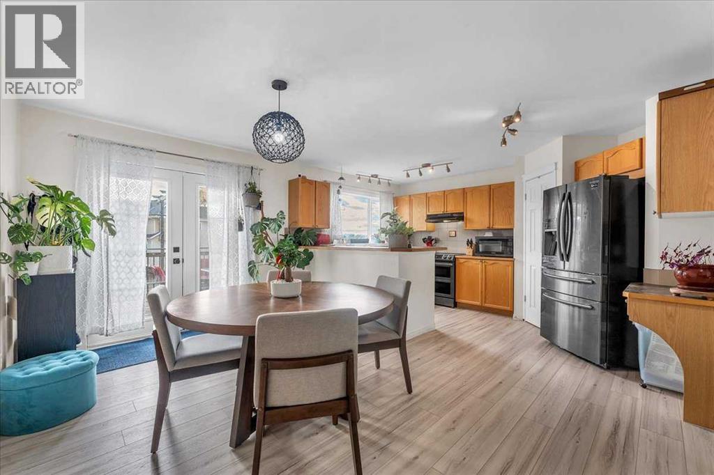 Single Family House for Sale in  Tuscany Ridge Terrace NW Tuscany Calgary 